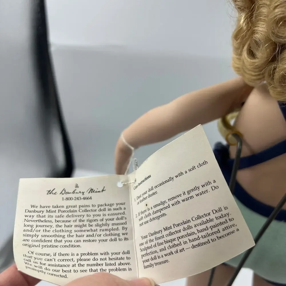 Danbury Mint Shirley Temple Elke Hutchens Bathing Beauty Porcelain Doll 18